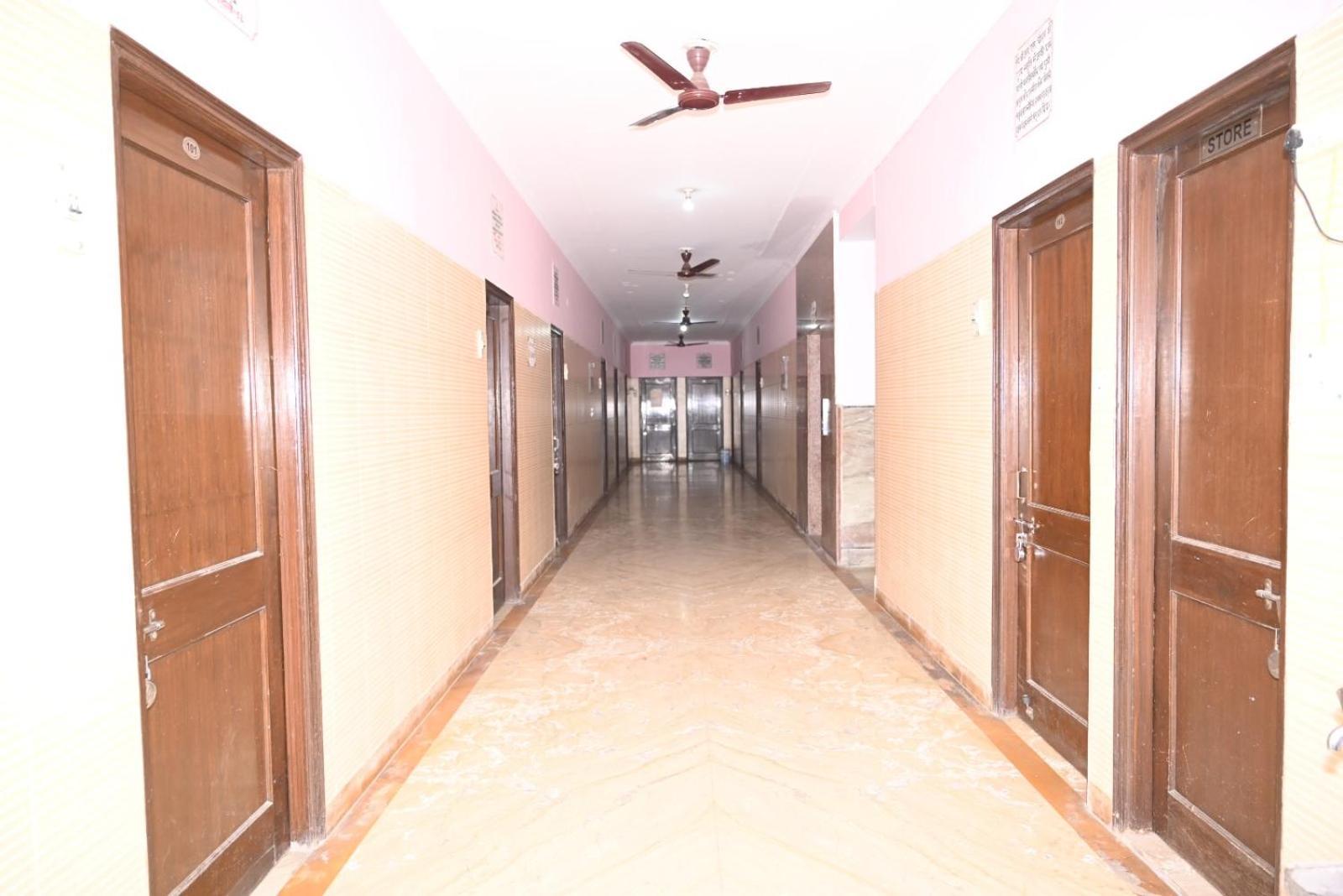 Hotel Sarva Darshan Ashram Haridwār Exterior foto